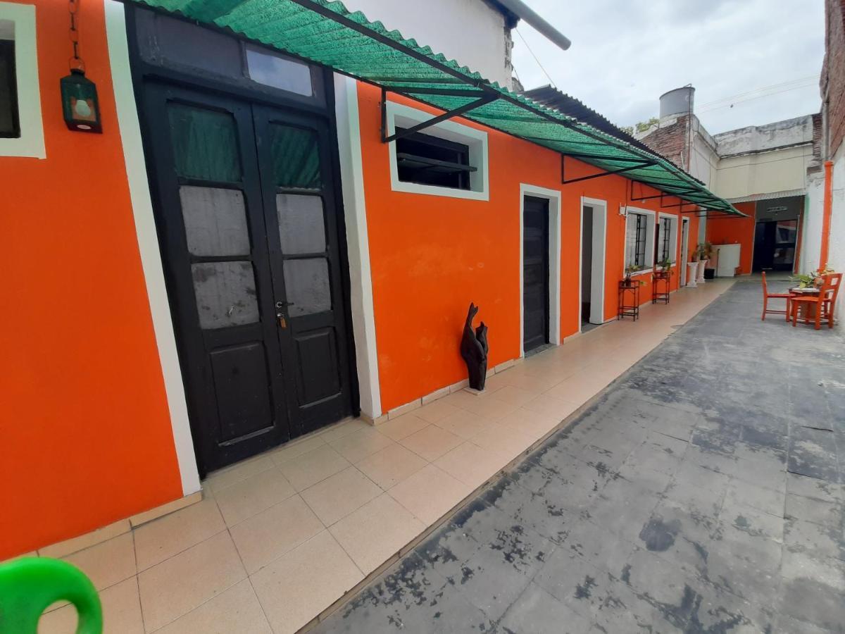 سالتا Plaza Hostel Sj 2 المظهر الخارجي الصورة