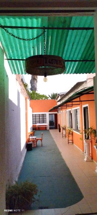 سالتا Plaza Hostel Sj 2 المظهر الخارجي الصورة
