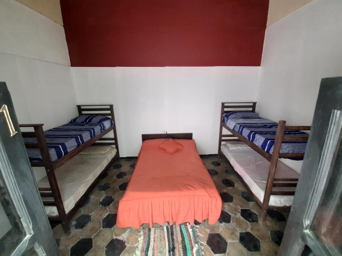 سالتا Plaza Hostel Sj 2 المظهر الخارجي الصورة