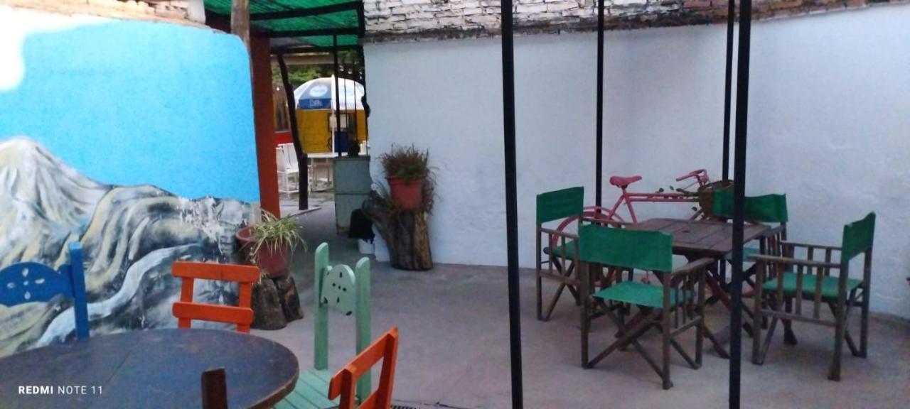 سالتا Plaza Hostel Sj 2 المظهر الخارجي الصورة